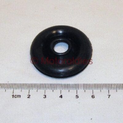 Gummigenomföring