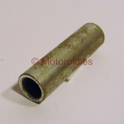 Distansrör fjäderhänke