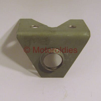 Fäste mellanaxel yttre B18