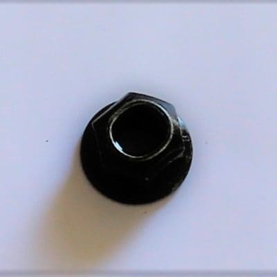 Flänsmutter M8-1,25x9 mm, till bland annat grenrör B21 B23 B230