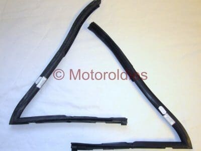 Ventilationsrutelister främre, par